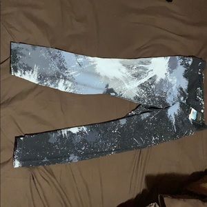 Never worn, wrong size